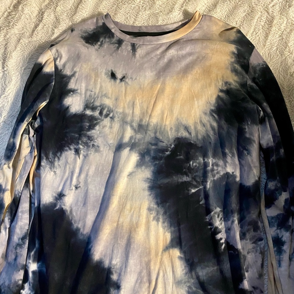 Long Sleeve Tie Die Shirt